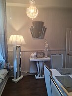 Robert The Bruce Apartment