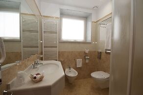 Brindor Hotel