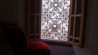 Palais Nazha Fes - Luxury Lodging