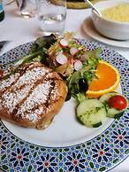 Palais Nazha Fes - Luxury Lodging