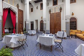 Palais Nazha Fes - Luxury Lodging