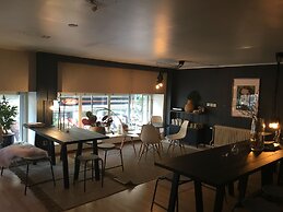 Morris Hotel