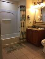 Lexington Vacations by Stark Hospitality