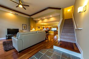 Lexington Vacations by Stark Hospitality