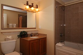 Lexington Vacations by Stark Hospitality