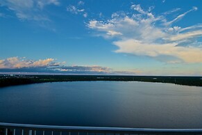 Lexington Vacations by Stark Hospitality