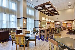 Hampton Inn & Suites Ashland