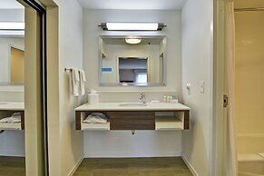 Hampton Inn & Suites Ashland