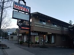 Bigfoot Motel