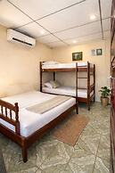 Hostal los Chamos - Hostel