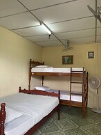 Hostal los Chamos - Hostel