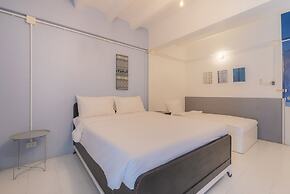 BEDGASM Hotel x Café at Nimman