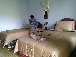 Family Garden Homestay