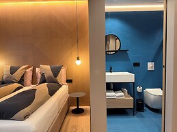 Hotel Lotus