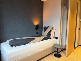 Hotel Lotus