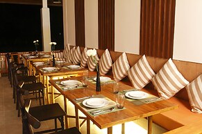 Mount Inle Hotel & Resorts
