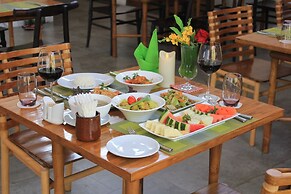 Mount Inle Hotel & Resorts
