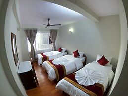 Om Tara Guest House