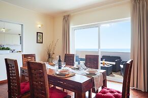 Orizzonte Casesicule, Fantastic Sea View with Balcony and Big Windows,