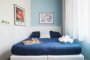 Orizzonte Casesicule, Fantastic Sea View with Balcony and Big Windows,