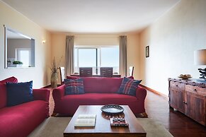 Orizzonte Casesicule, Fantastic Sea View with Balcony and Big Windows,