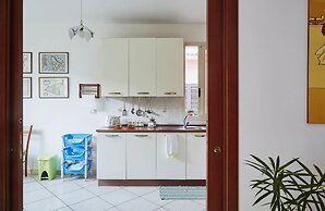 Sabbia1 CaseSicule, Apartment in the City Center and beside the Main S