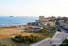 Sabbia1 CaseSicule, Apartment in the City Center and beside the Main S