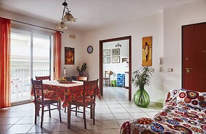 Sabbia1 CaseSicule, Apartment in the City Center and beside the Main S