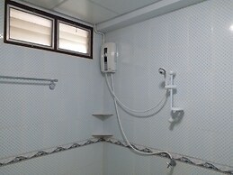 New Wanchai Hotel Pakchong