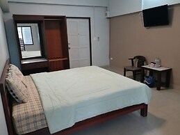 New Wanchai Hotel Pakchong