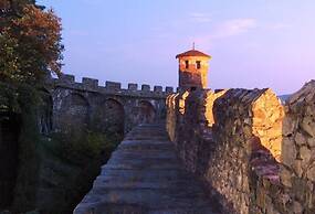 Castello di Pavone
