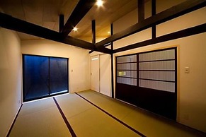 Kamishichiken Umenotoan