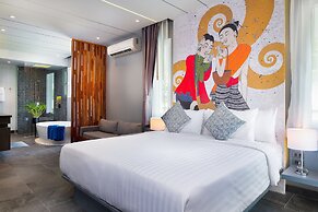 Karon Beach Pool Villa