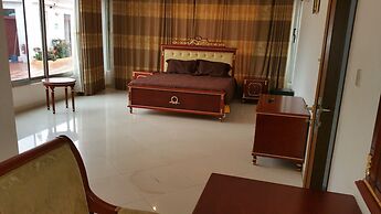 Dream Court Apartment