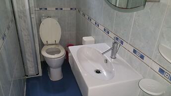 Dream Court Apartment