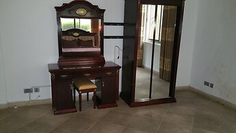 Dream Court Apartment