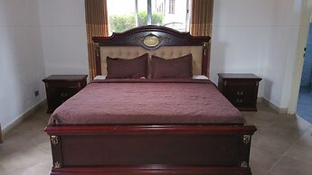 Dream Court Apartment