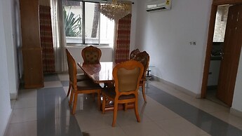 Dream Court Apartment