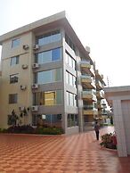 Dream Court Apartment