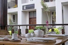 The Highbridge Guest Lodge