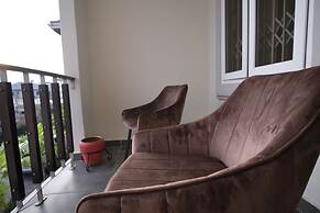 The Highbridge Guest Lodge