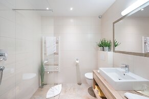 Hotel Tyrol