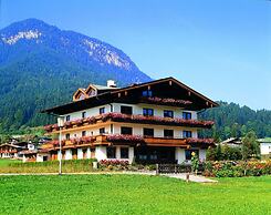 Hotel Tyrol
