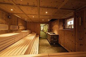 Hotel Tyrol