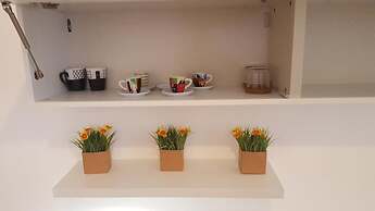 Una Finestra su Monti