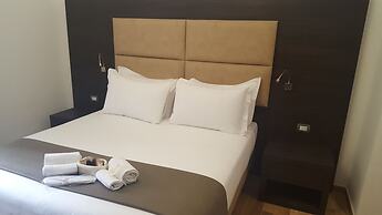 Una Finestra su Monti