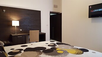 Una Finestra su Monti