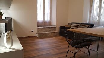 Una Finestra su Monti