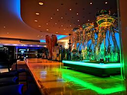 Elmi Suites Beach Hotel - All Inclusive