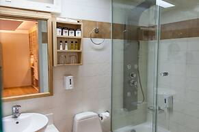 Elmi Suites Beach Hotel - All Inclusive